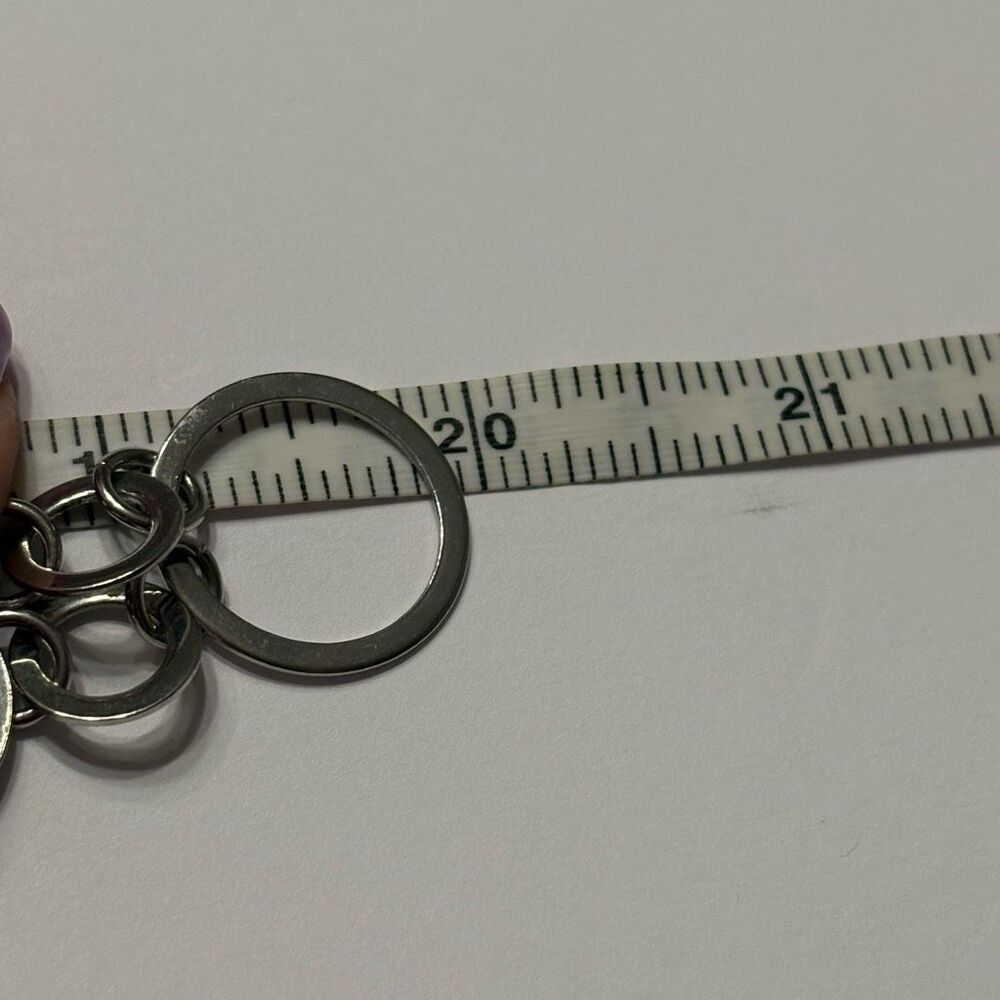 Chico’s Alternating Endless Circle Hoop Link Silver Tone Chain Necklace - Picture 3 of 5
